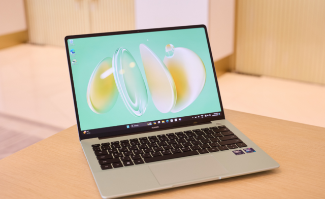 新款华为MateBook 14开启预售，普及高端体验，预订有好礼